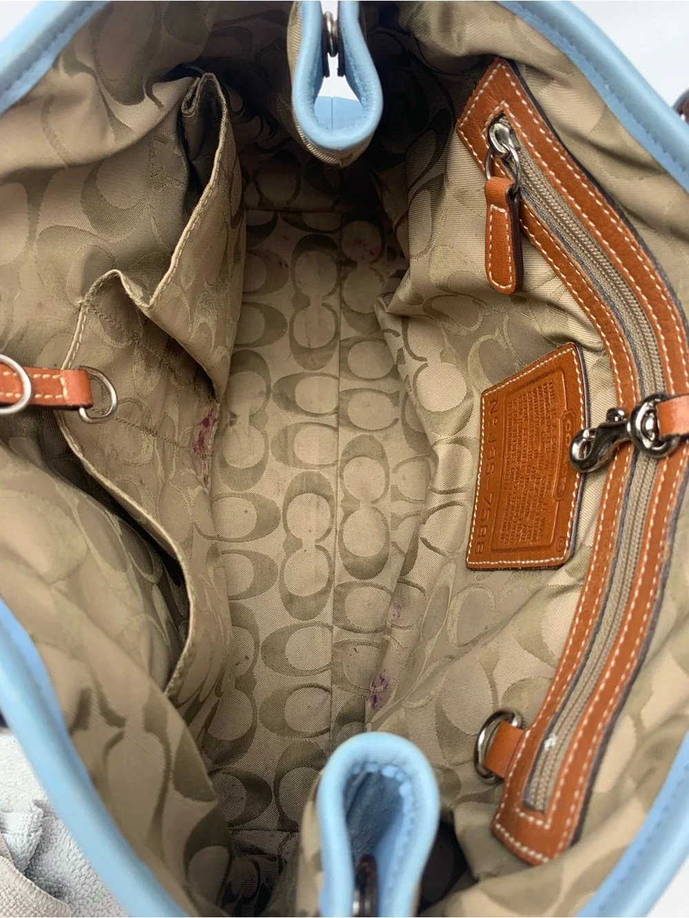 Coach Vintage Soho Buckle Tote 7588 Light Blue Glove Tanned Leather Shoulder Bag